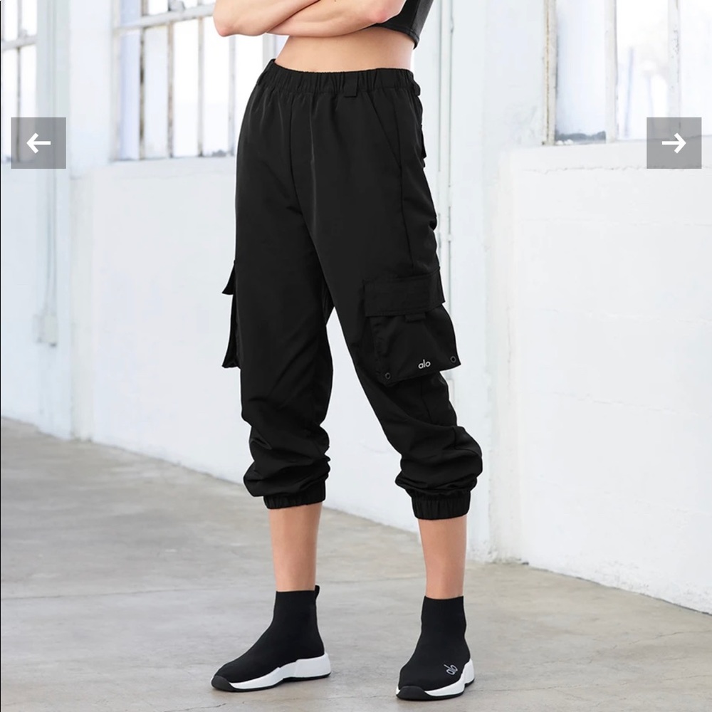 Alo It Girl Pant - Cargo Crush